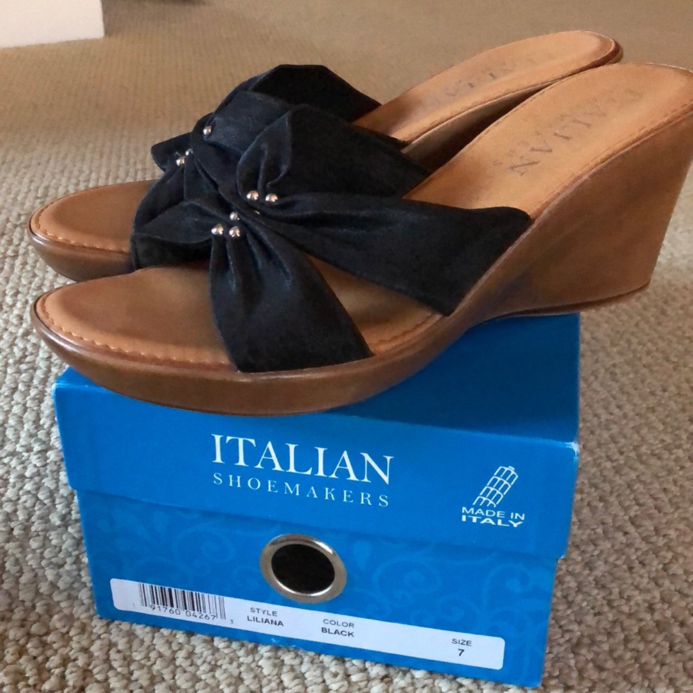 Italian Shoemakers wedge heels